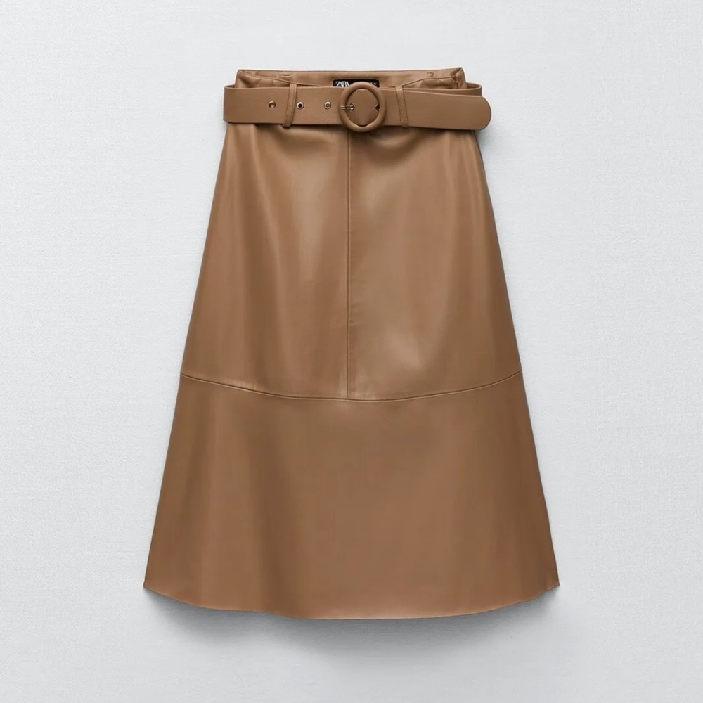 ZARA FAUX LEATHER CAPE SKIRT WITH NO BELT Sz XXL